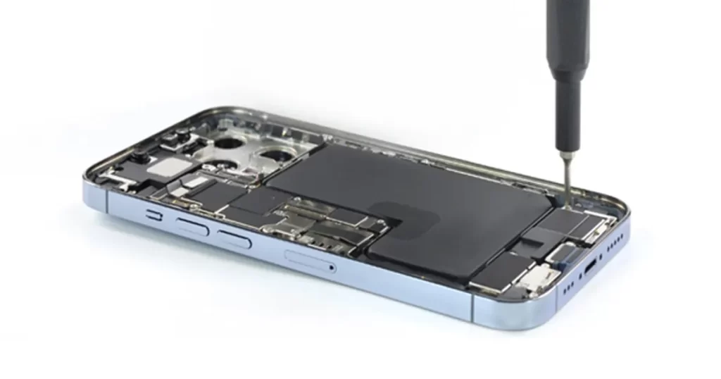 4 เหตุผลที่ทำให้แบตเตอรี่ iPhone เสื่อมเร็ว
