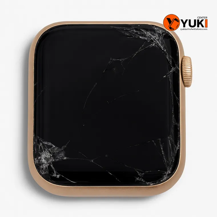 ภาพ Apple Watch หน้าจอแตก มีรอยร้าวบนกระจก แนะนำบริการซ่อมหน้าจอ Apple Watch ที่ Yuki Center