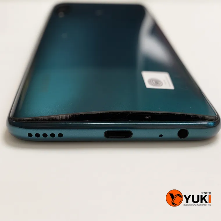 มือถือ OPPO แบตเตอรี่บวม ดันฝาหลังเปิดออก สัญญาณเตือนแบตเสื่อม ควรเปลี่ยนแบตทันทีที่ Yuki Center